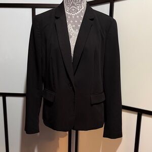 Liz Claiborne Black Single-Button Blazer with Flap Pockets